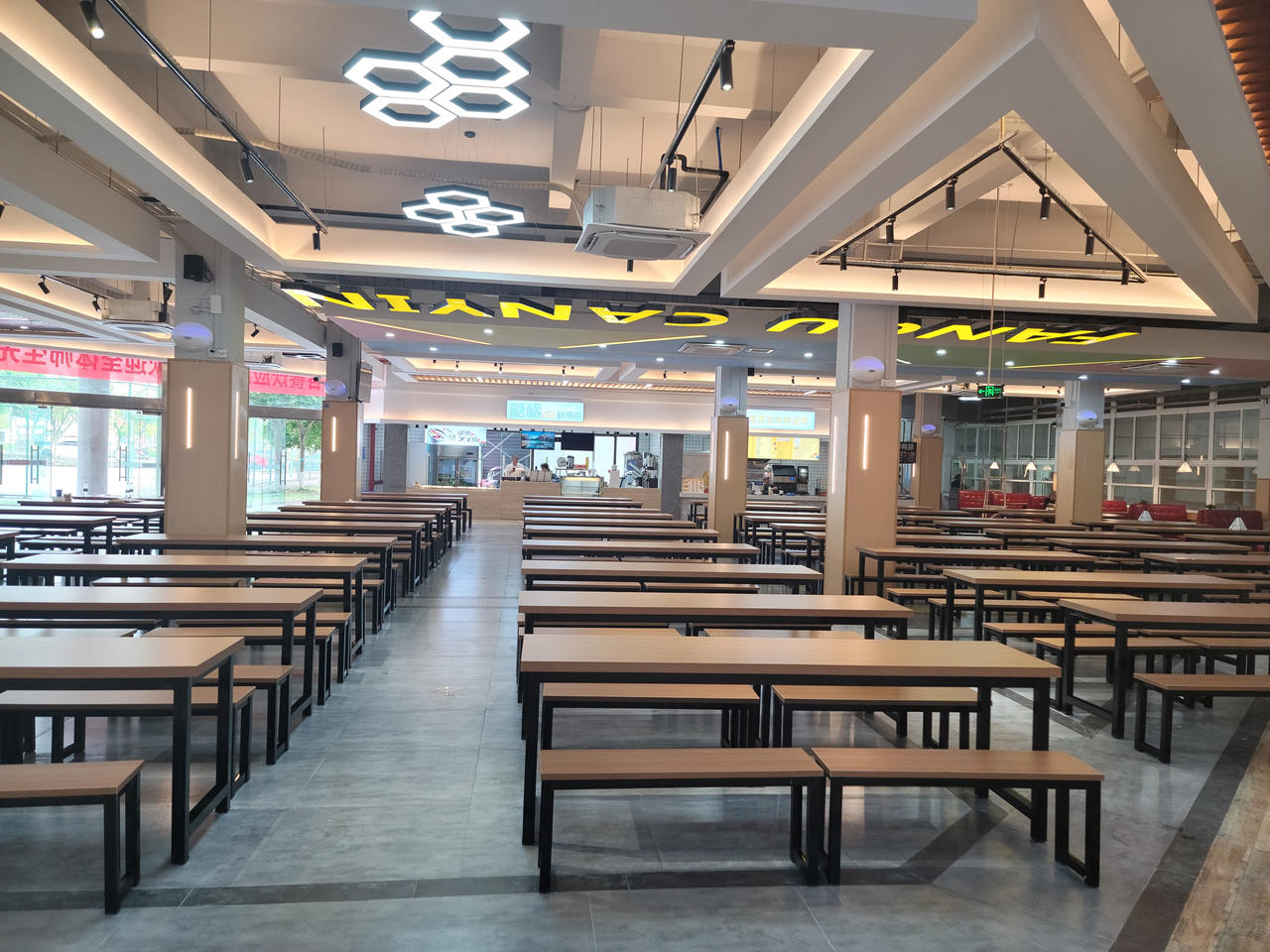 祝贺我公司新入驻重庆高校食堂